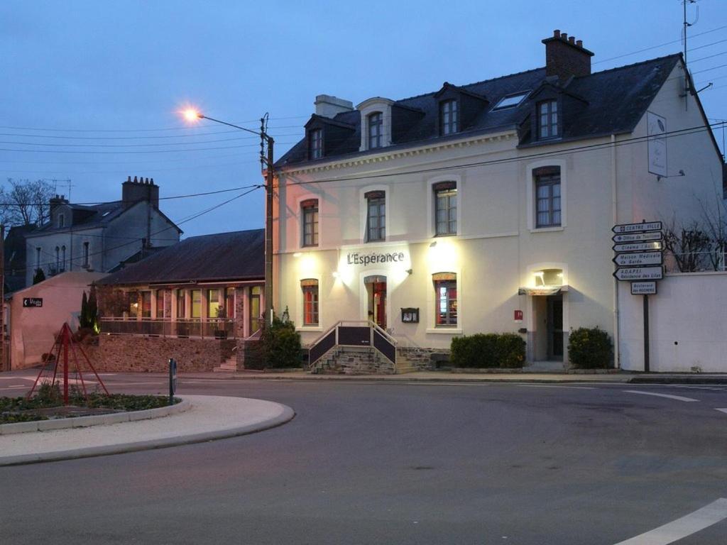 Hotel L'Esperance Vitre Kültér fotó